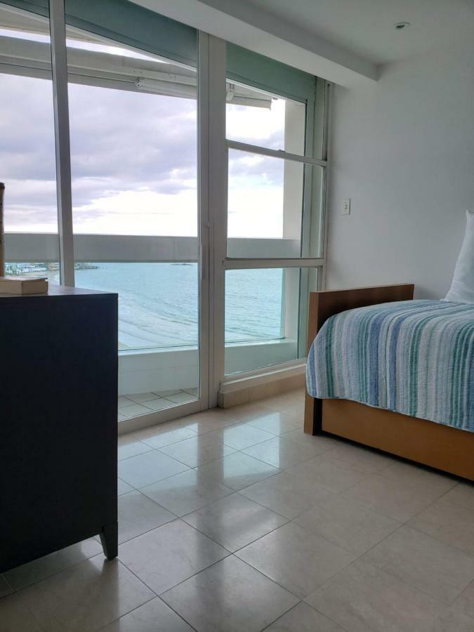 Isla Verde High Tech 3 Bedroom/2 Bathroom Carolina Exterior photo